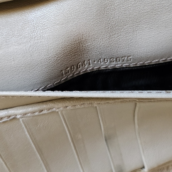 Gucci Ivory Embossed Leather Long Wallet Gold Bamboo Hardware - Picture 11 of 16